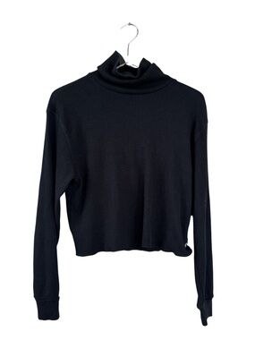 Aritzia TNA Loyola Waffle Turtleneck Cropped Sweater Black Size Medium